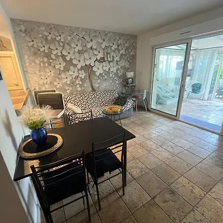 Mistral Gagnant * Fréjus